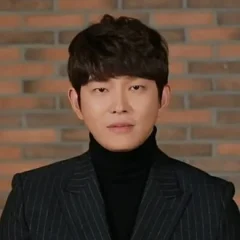 Yoon Kyun-sang height profile photo