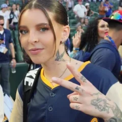 Young Miko height profile photo