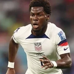 Yunus Musah height profile photo