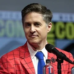 Yuri Lowenthal height profile photo