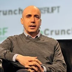 Yuri Milner height profile photo