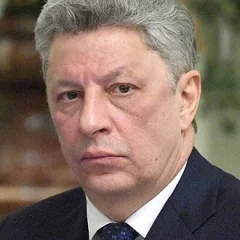 Yuriy Boyko height profile photo