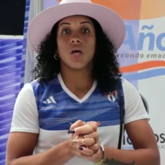 Yusneylys Guzmán height profile photo