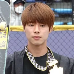 Yuto Horigome (skateboarder) height profile photo