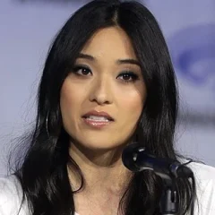 Yvonne Chapman (actress) height profile photo