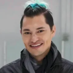 Zach Villa height profile photo