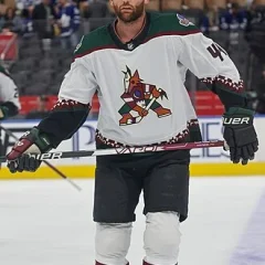 Zack Kassian height profile photo