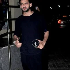 Zaheer Iqbal height profile photo