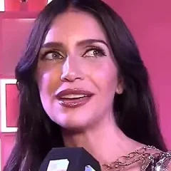 Zaira Nara height profile photo