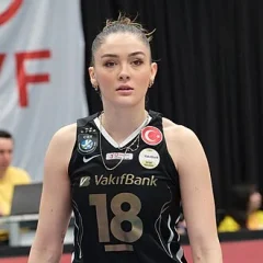 Zehra Güneş height profile photo