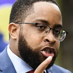 Zellnor Myrie height profile photo