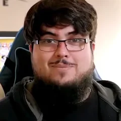ZeRo height profile photo