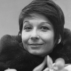 Zizi Jeanmaire height profile photo