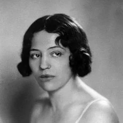 Zofia Stryjeńska height profile photo