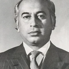 Zulfikar Ali Bhutto height profile photo