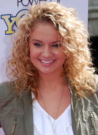 Tiffany Thornton height profile photo