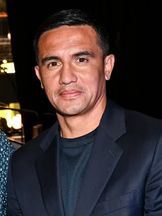 Tim Cahill height profile photo