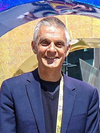 Tim Davie height profile photo