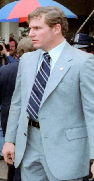 Tim McCarthy height profile photo