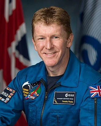 Tim Peake height profile photo