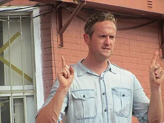Tim Shaw (presenter) height profile photo