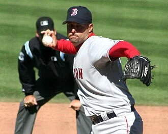 Tim Wakefield height profile photo
