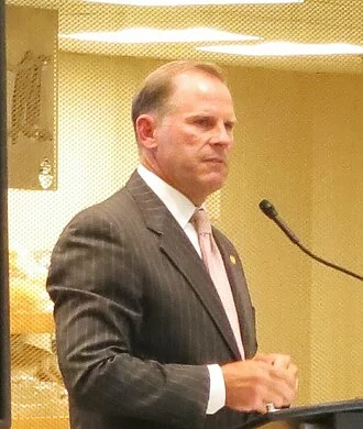 Tim Wolfe height profile photo