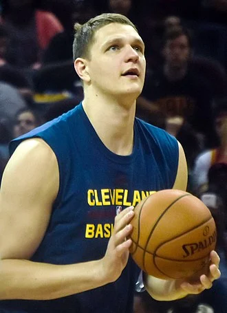 Timofey Mozgov height profile photo