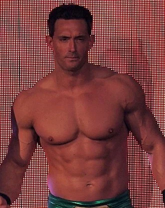Tino Sabbatelli height profile photo