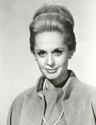 Tippi Hedren height profile photo