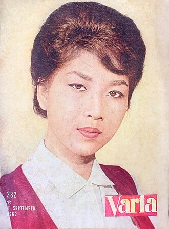 Titiek Puspa height profile photo