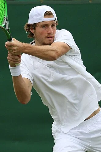 Toby Samuel height profile photo
