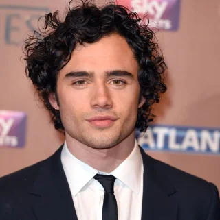 Toby Sebastian height profile photo