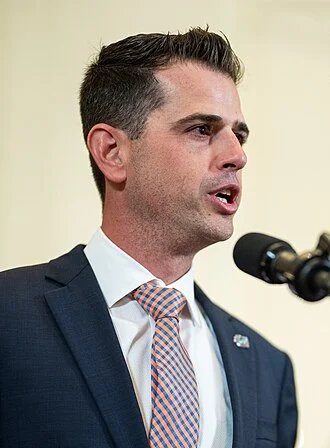 Todd Golden height profile photo