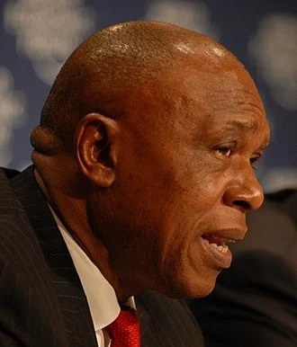 Tokyo Sexwale height profile photo