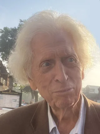 Tom Baker height profile photo
