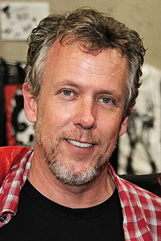 Tom Byron height profile photo