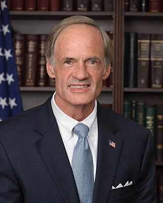 Tom Carper height profile photo