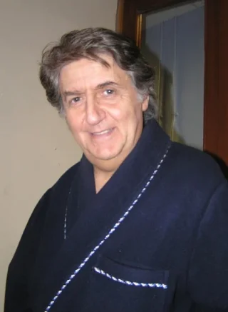 Tom Conti height profile photo