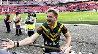 Tom Dearden height profile photo