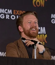 Tom Goodman-Hill height profile photo