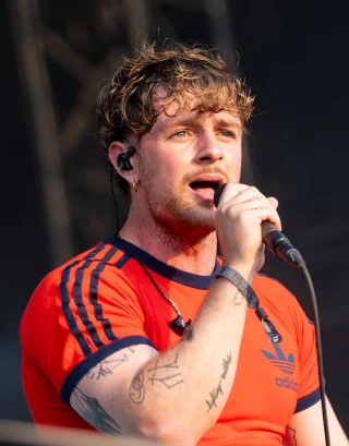 Tom Grennan height profile photo