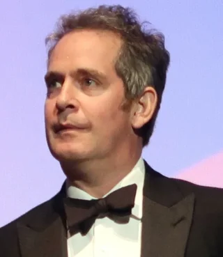 Tom Hollander height profile photo