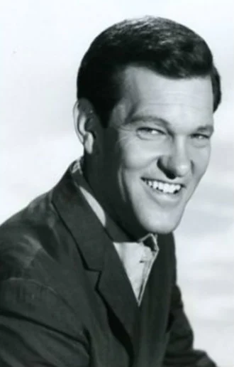 Tom Kennedy (television host) height profile photo