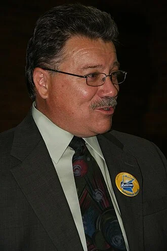 Tom Rukavina height profile photo