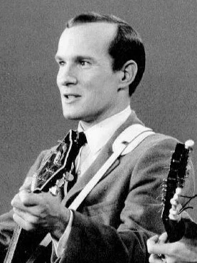 Tom Smothers height profile photo