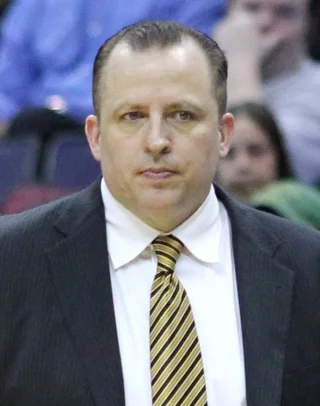 Tom Thibodeau height profile photo