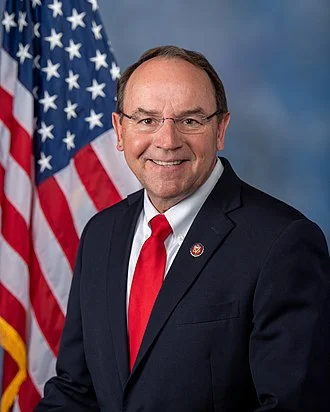 Tom Tiffany height profile photo