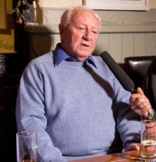 Tommy Docherty height profile photo