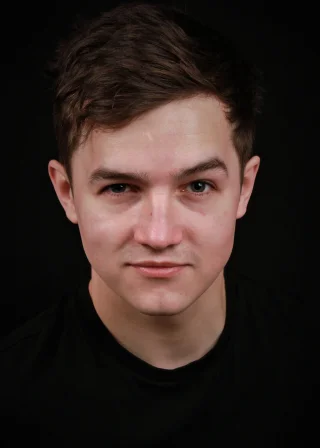 Tommy Knight height profile photo